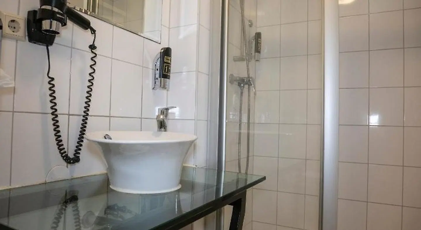 Hotel Hague Center Badezimmer