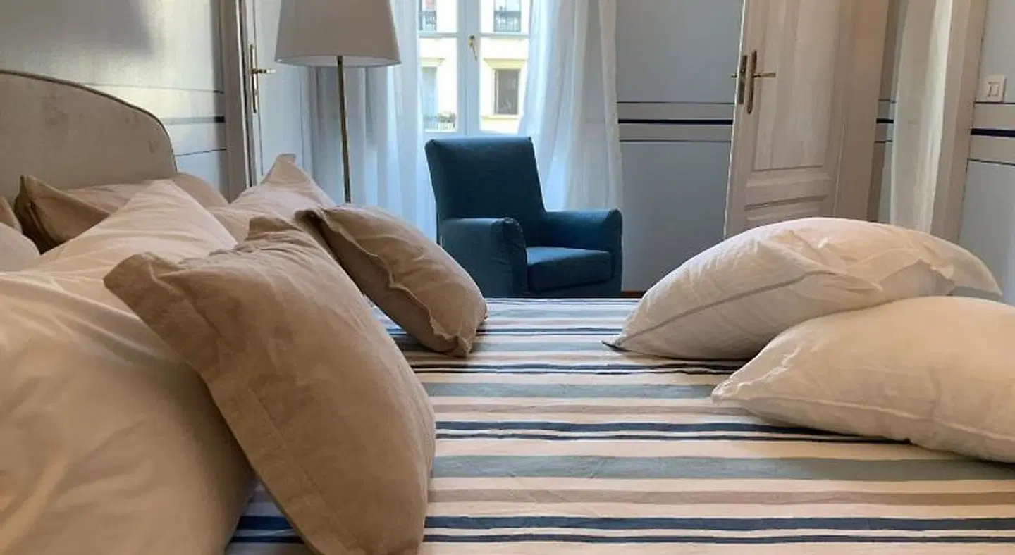 Golden Eagle Apartments B&B HEALTH_BEAUTY