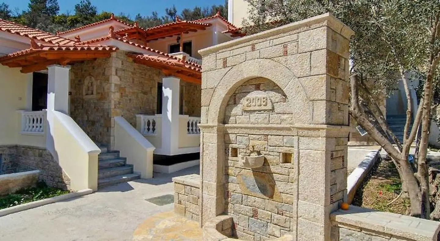 Kerveli Luxury Villa EXTERIOR