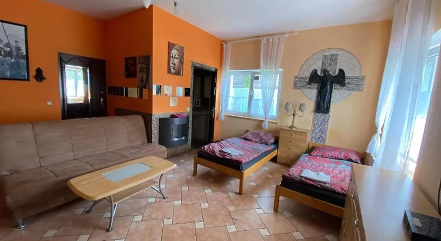 SXF ROOM_EXAMPLE