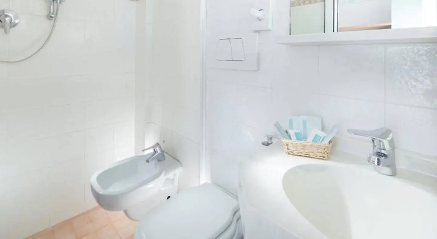 Hotel Sampaoli Badezimmer