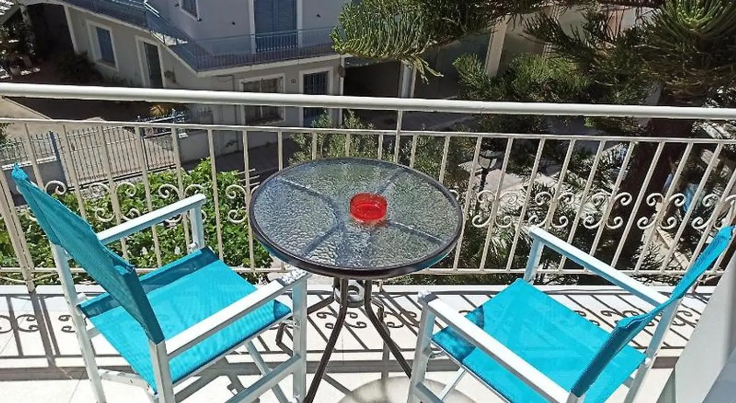 Minos Hotel Terrasse