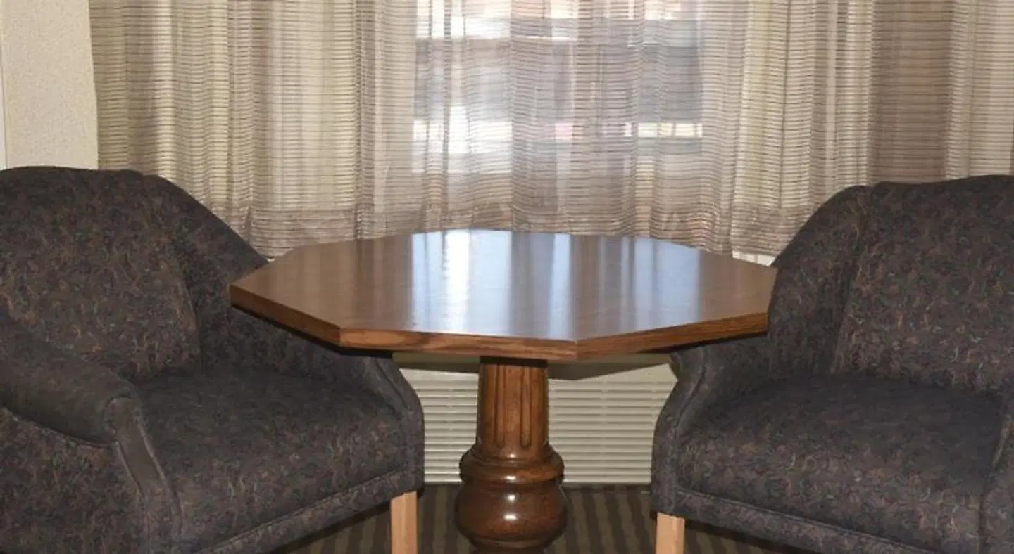 Thunderbird Motel HEALTH_BEAUTY