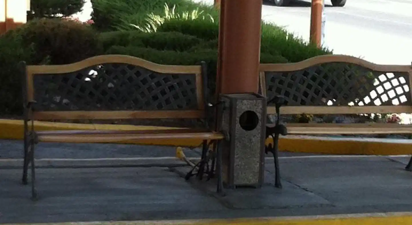 Thunderbird Motel Terrasse