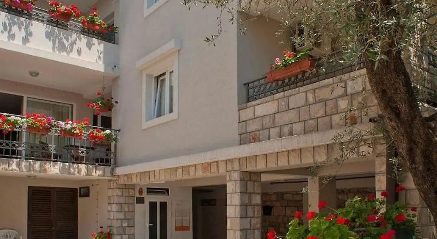 Guest House Maslina EXTERIOR