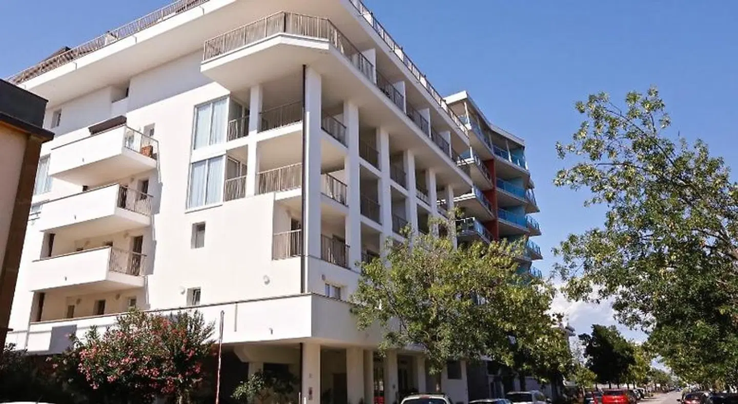 Hotel & Apartments Eldorado EXTERIOR