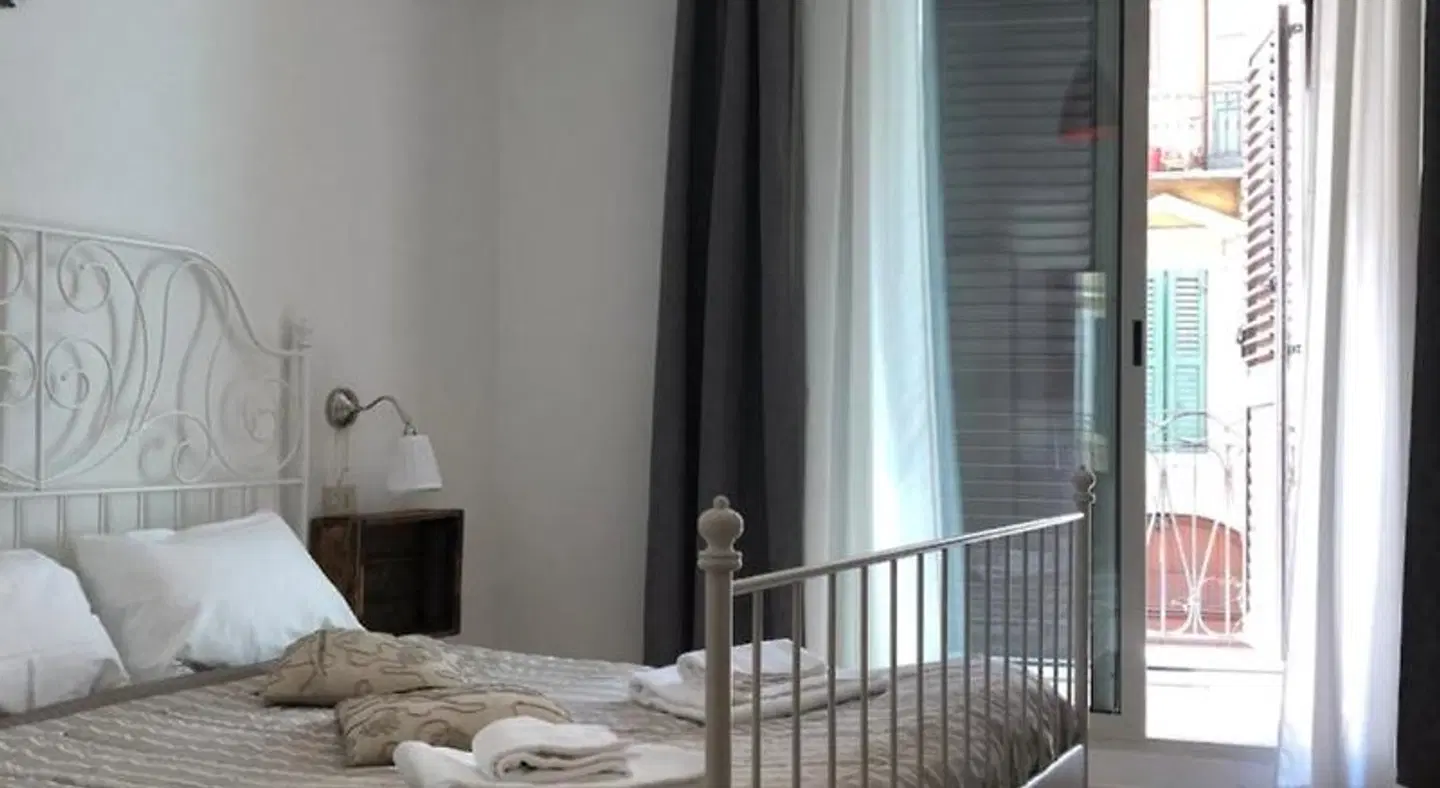 B&B Ai Leoni HEALTH_BEAUTY