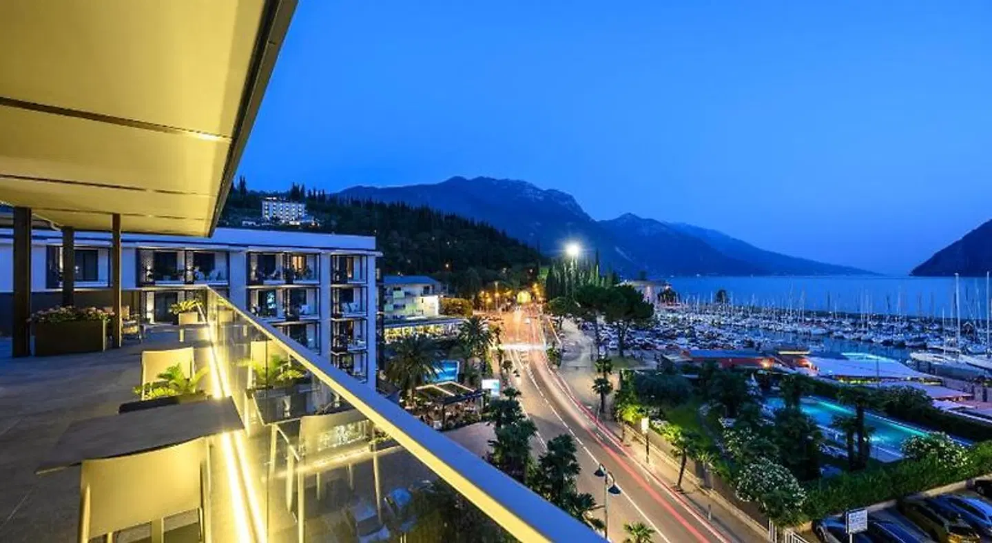 Riviera LANDSCAPE