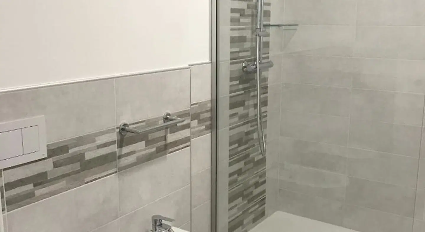Maso Tobel Riva del Garda Badezimmer
