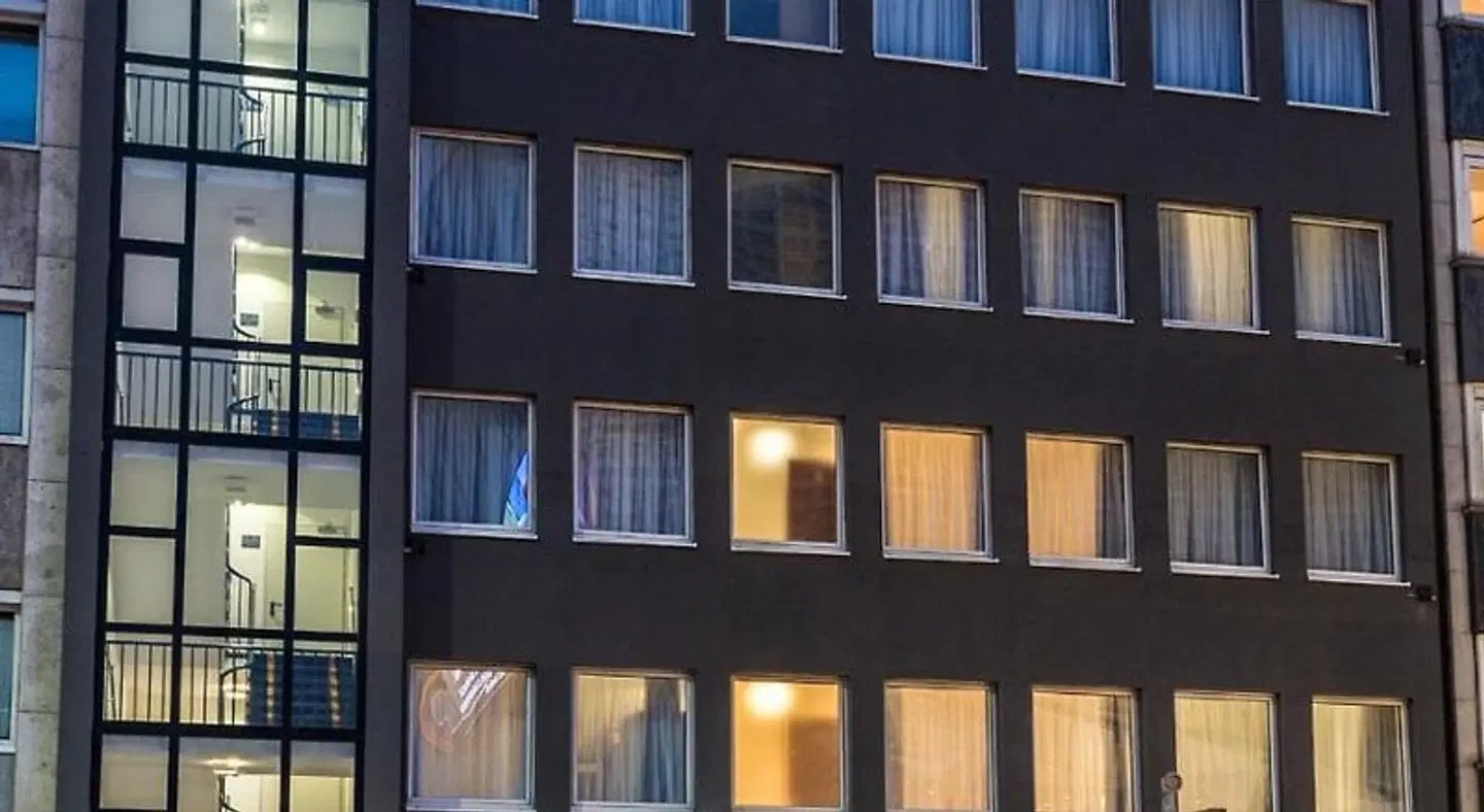 LivInn Hotel EXTERIOR