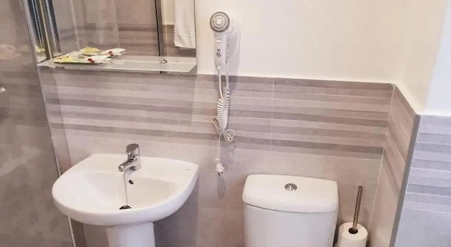Fan Suites Duquesa Badezimmer