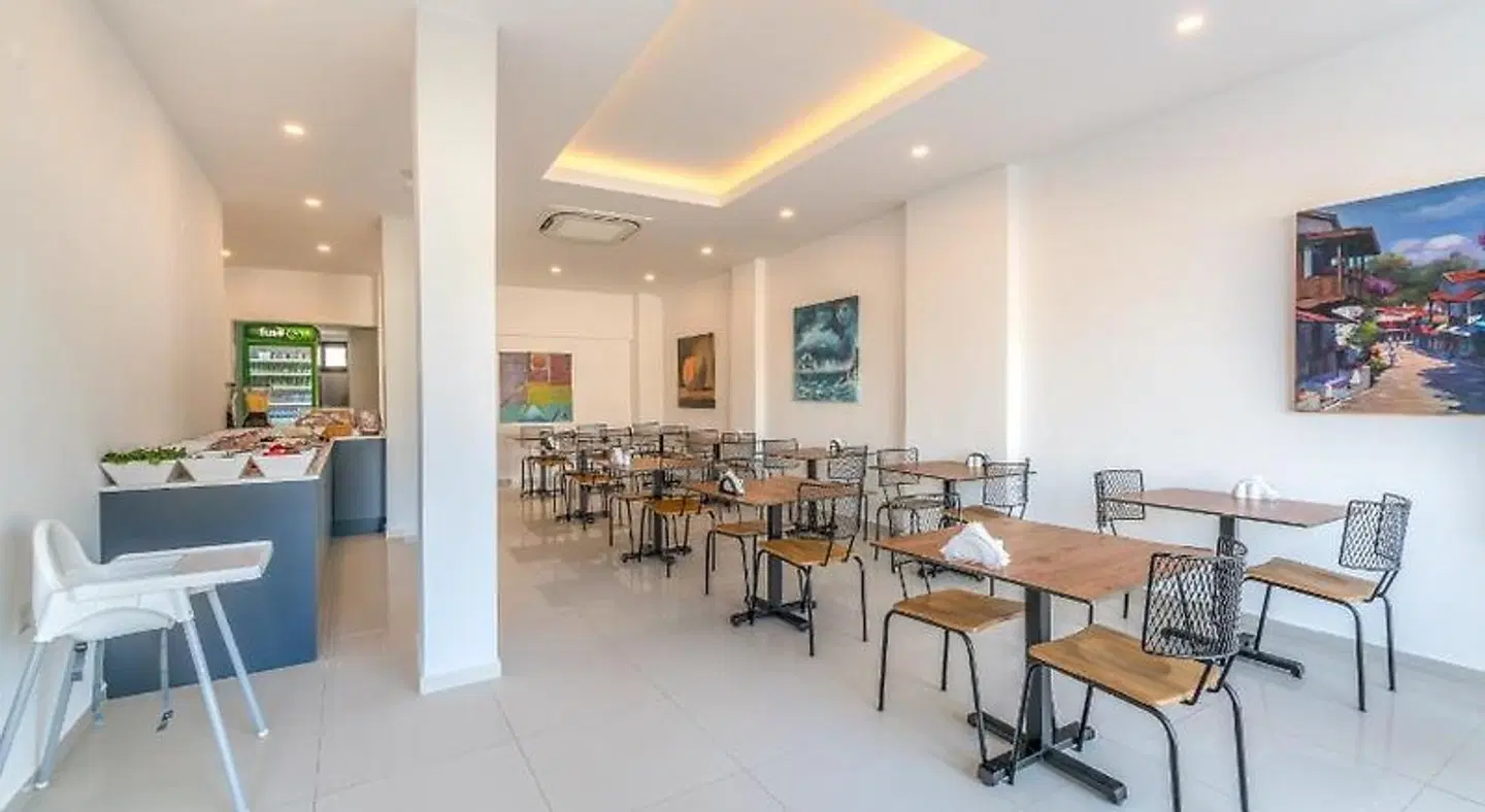 Isola12 Restaurant