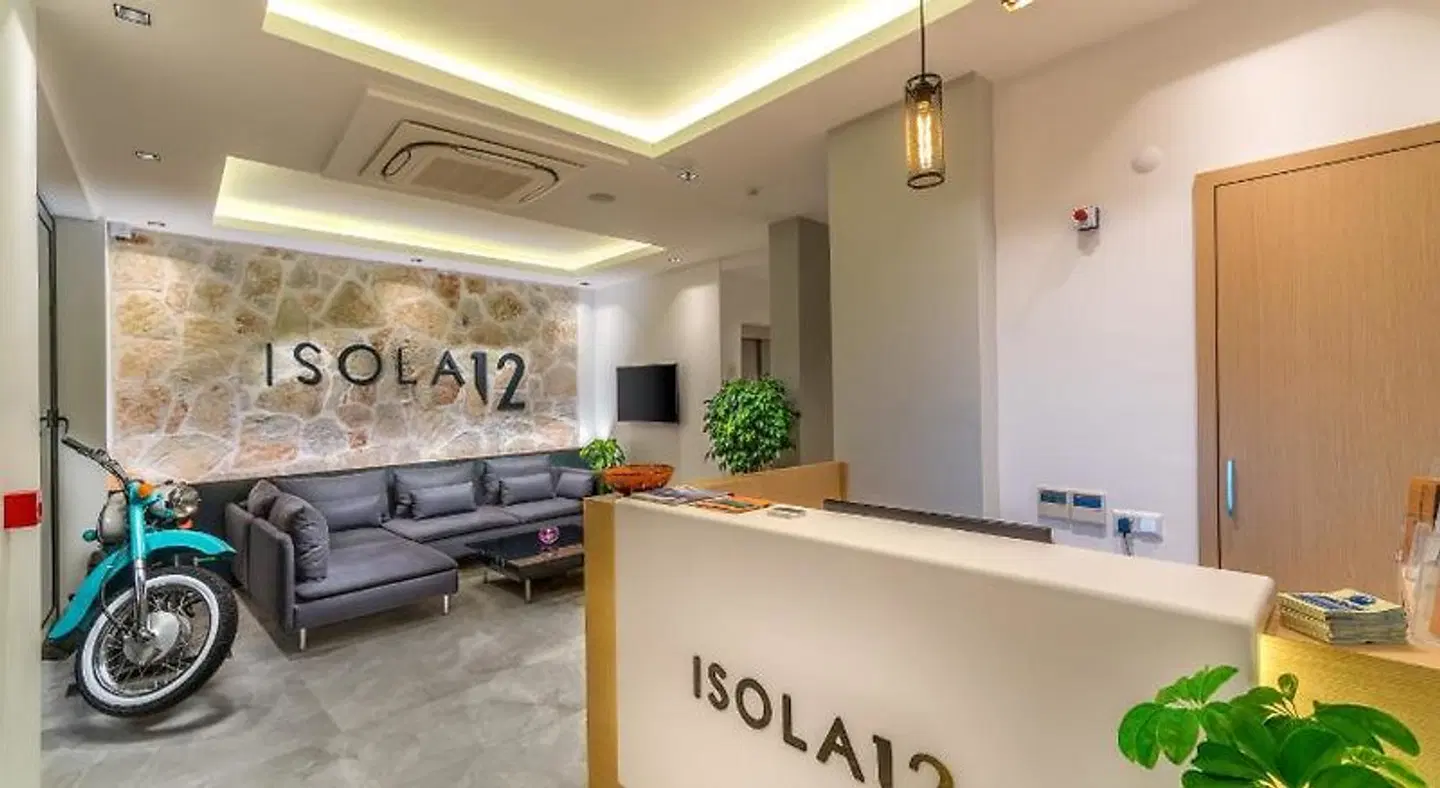 Isola12 LOUNGE_LOBBY