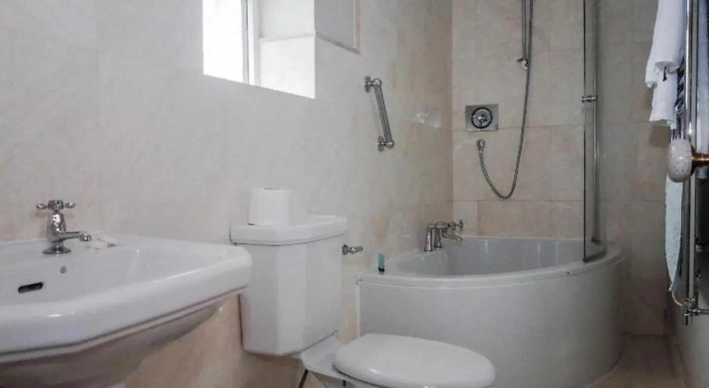 Sophie's B&B Badezimmer