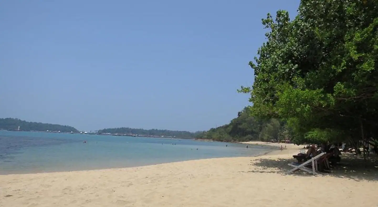 Bangbao Beach Resort Strand