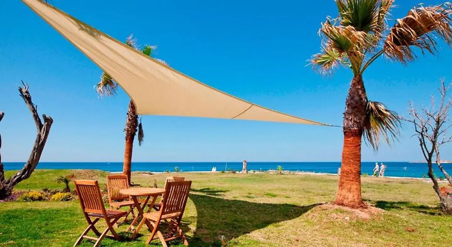 Gold Lagoon Kosher Hotel Strand