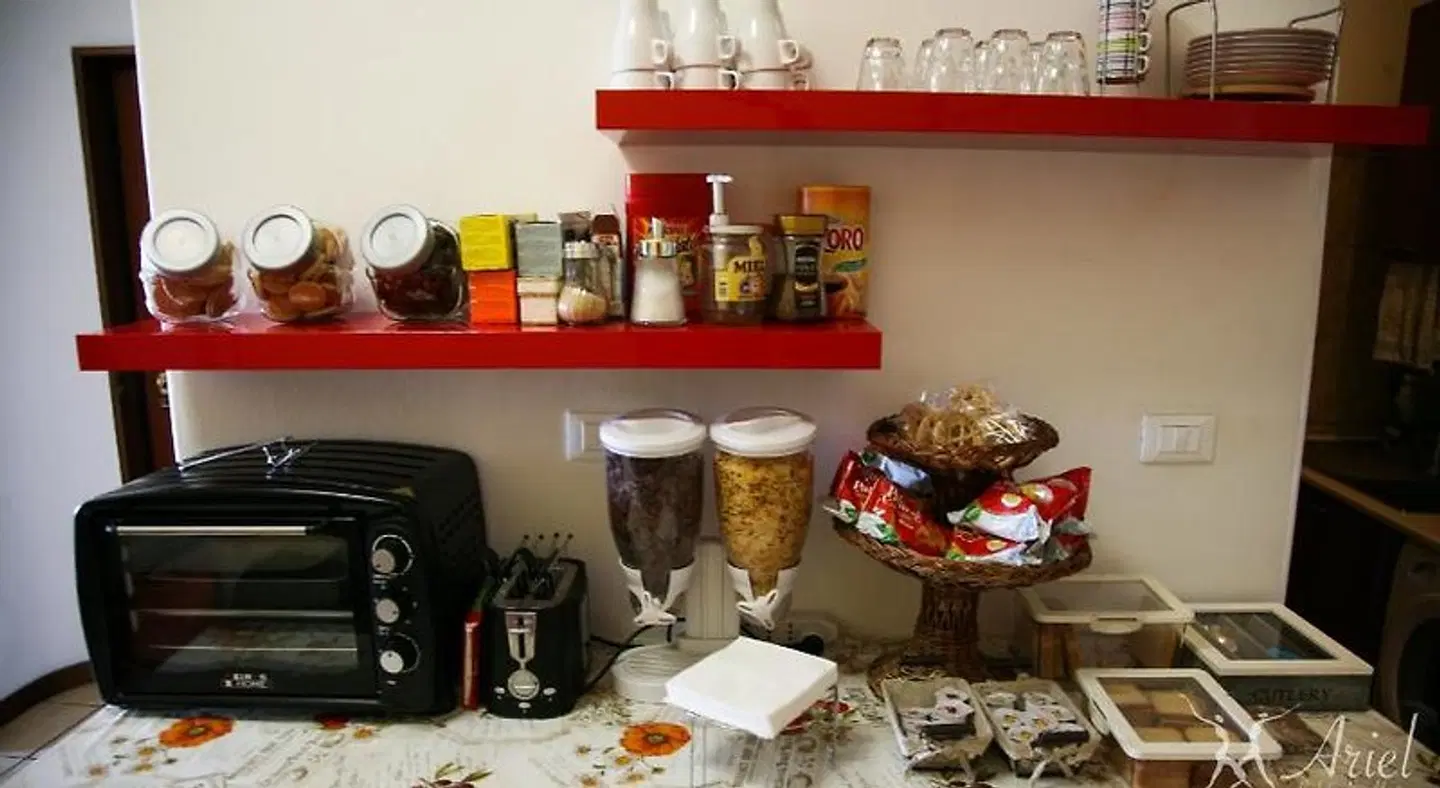 Ariel B&B Bar