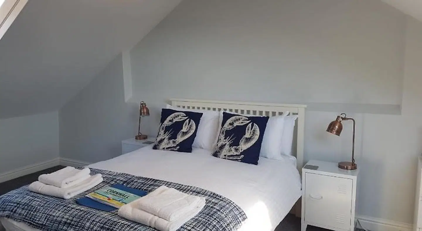 Saltwater ROOM_EXAMPLE