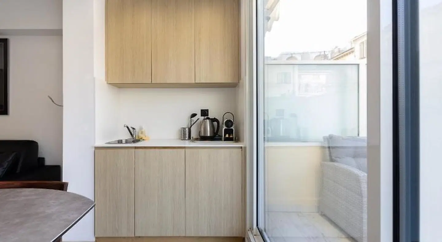 Residences du Grand Hotel by YELLOW CANNES ROOM_EXAMPLE