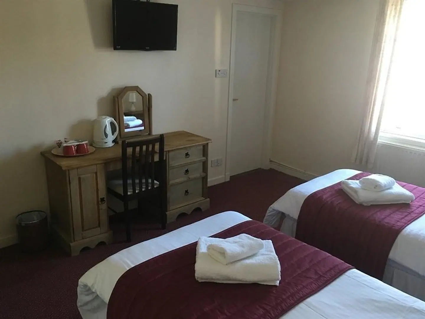 Novar Arms Hotel ROOM_EXAMPLE