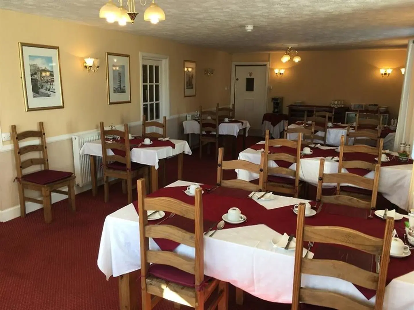 Novar Arms Hotel Restaurant