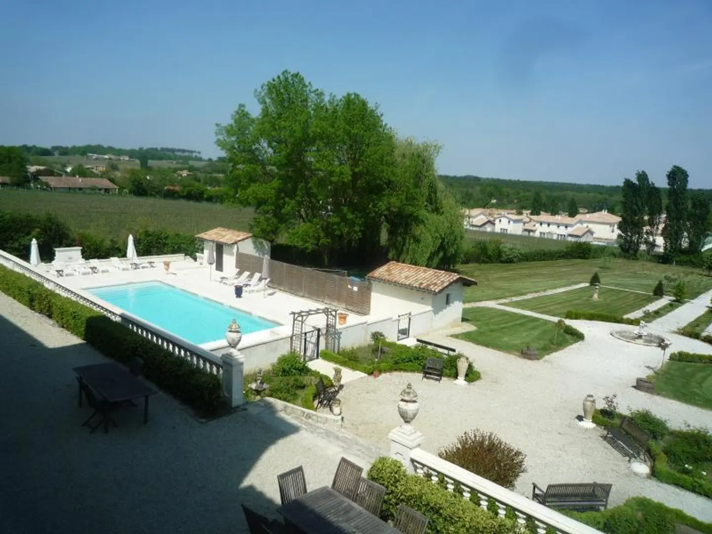 Chateau de Lantic OUTDOOR_POOL