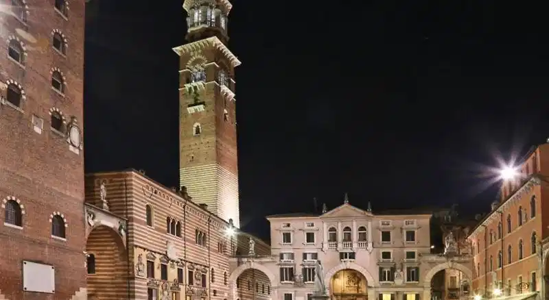Lords of Verona Luxury Apartments – Hotelfoto