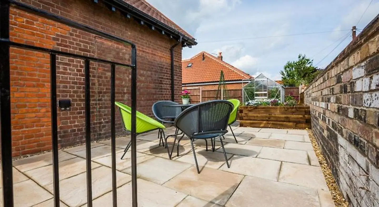 Little Regent Hall Terrasse