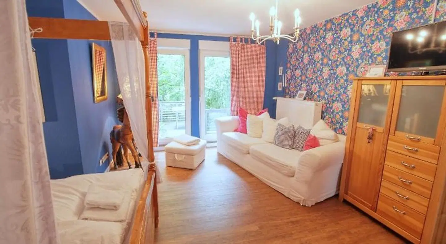 Three B's Bed & Breakfast ROOM_EXAMPLE