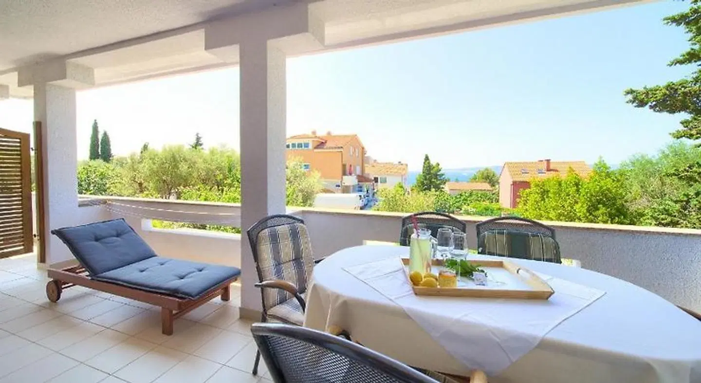 Apartments Loncar Terrasse