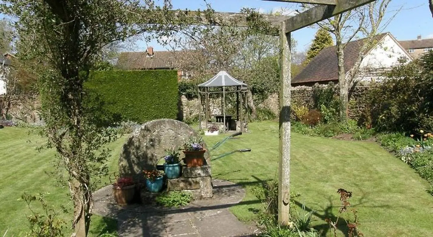Lea House Bed and Breakfast Garten