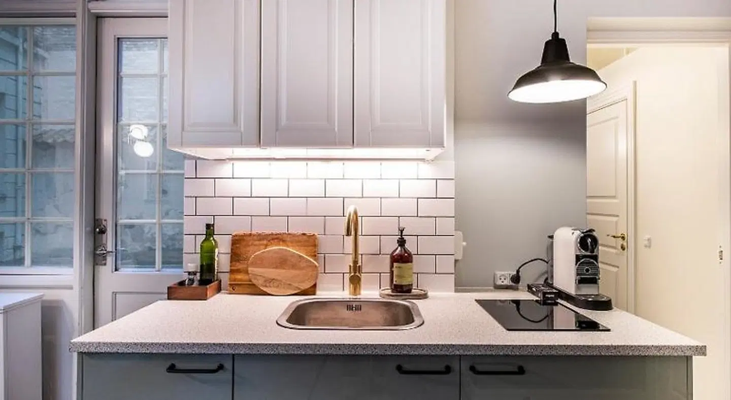 The Citadel Apartments - Into This Place Badezimmer