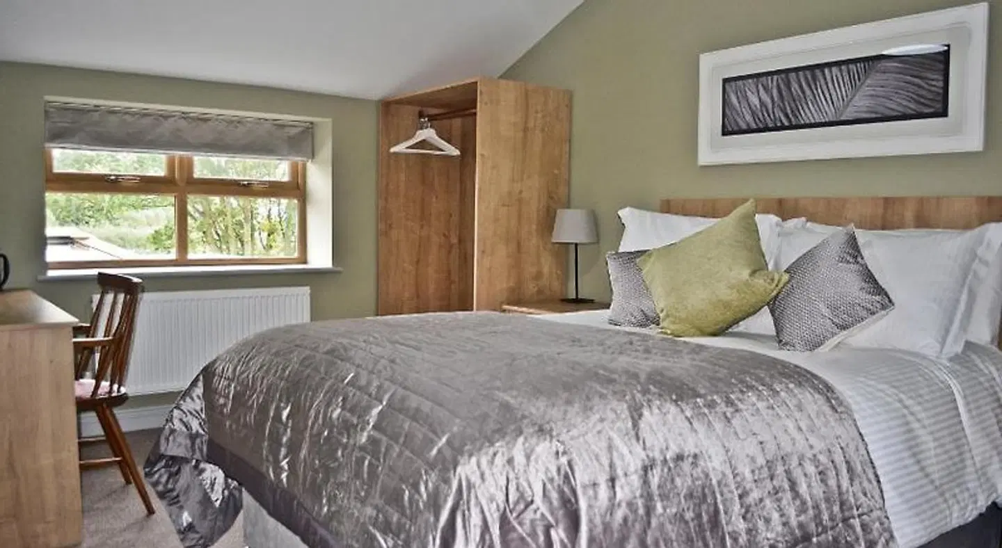 The Ugly Duckling ROOM_EXAMPLE