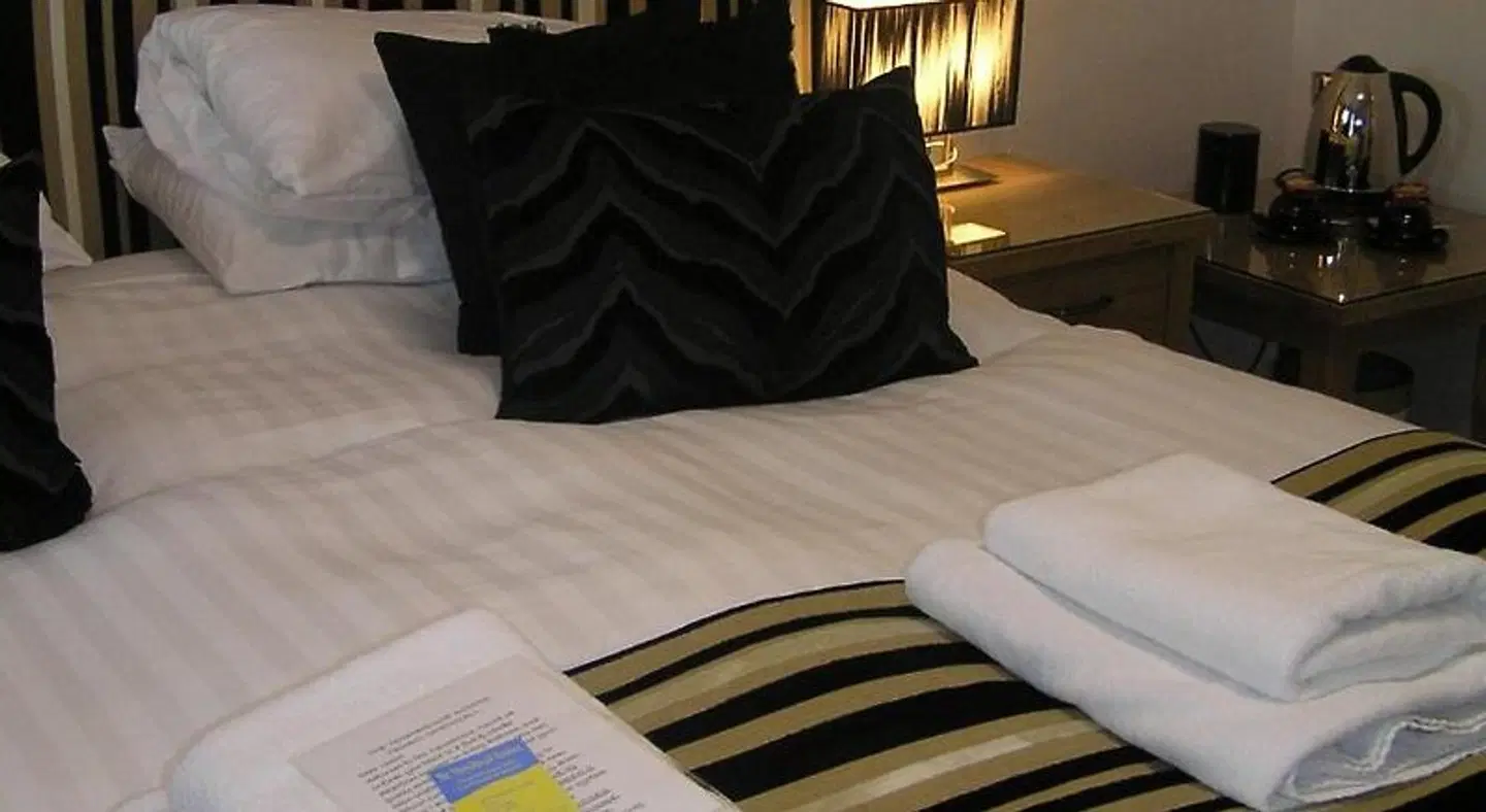 TOWNHOUSE ROOMS ROOM_EXAMPLE