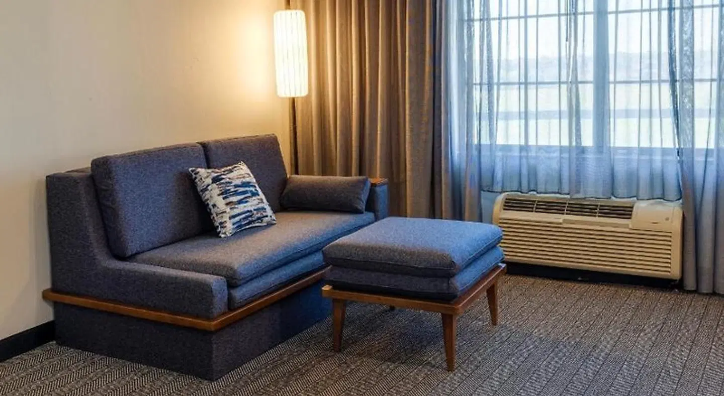 Courtyard by Marriott Oklahoma City North/Quail Springs ROOM_EXAMPLE