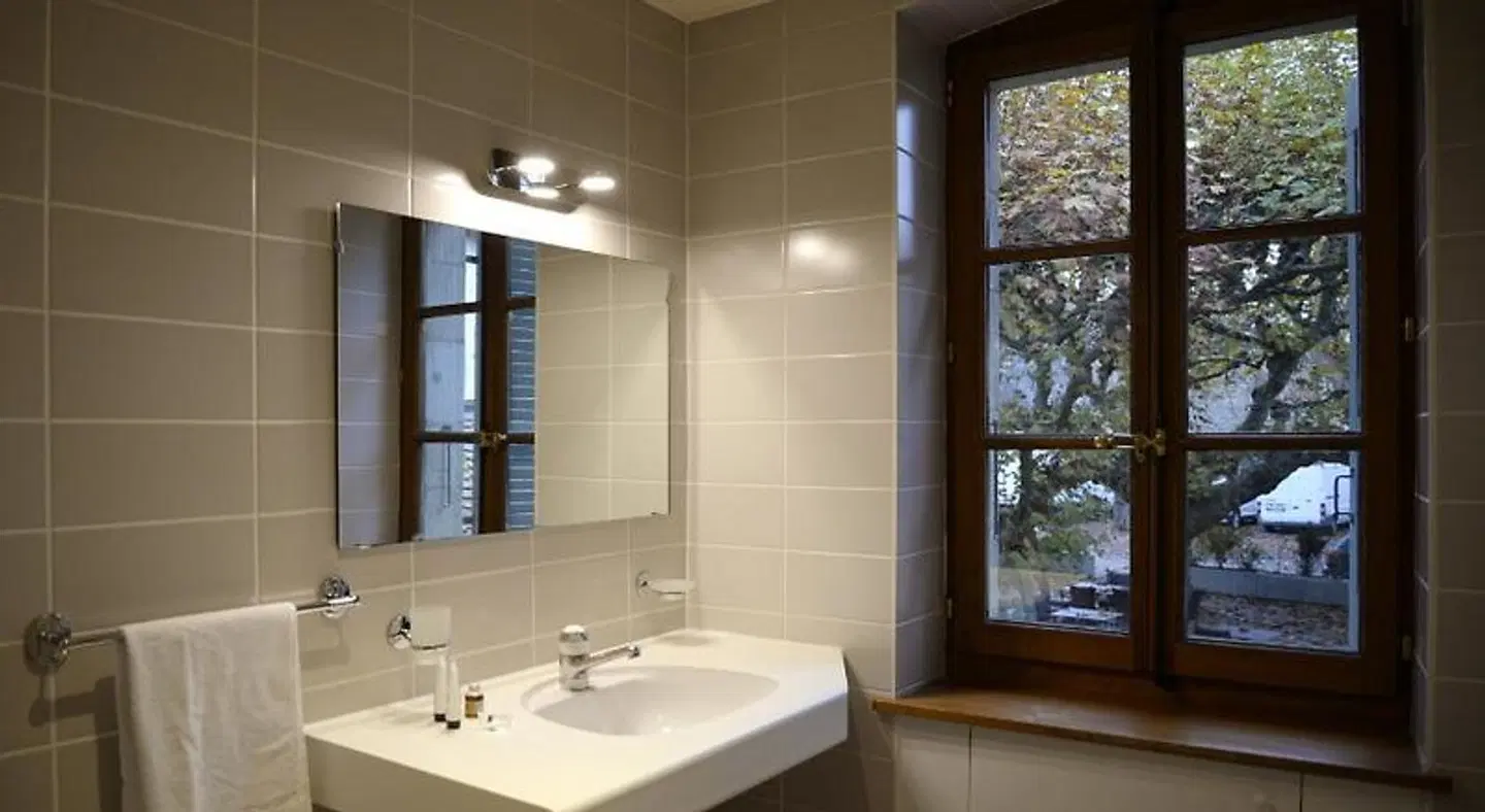 Auberge communale de Carouge Badezimmer