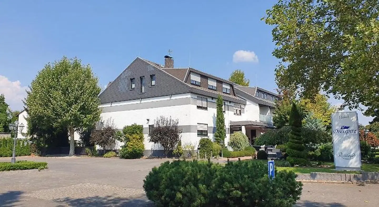 Zur Dreispitz EXTERIOR