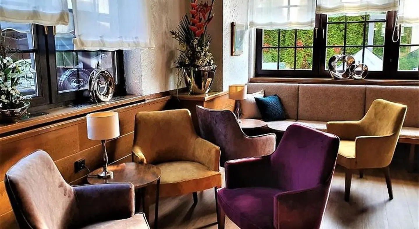 Zur Dreispitz LOUNGE_LOBBY