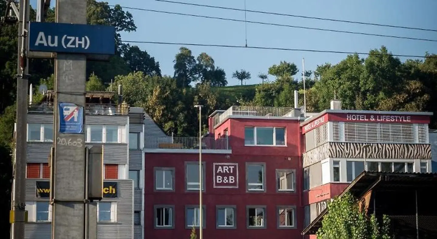 No1 Art B&B EXTERIOR