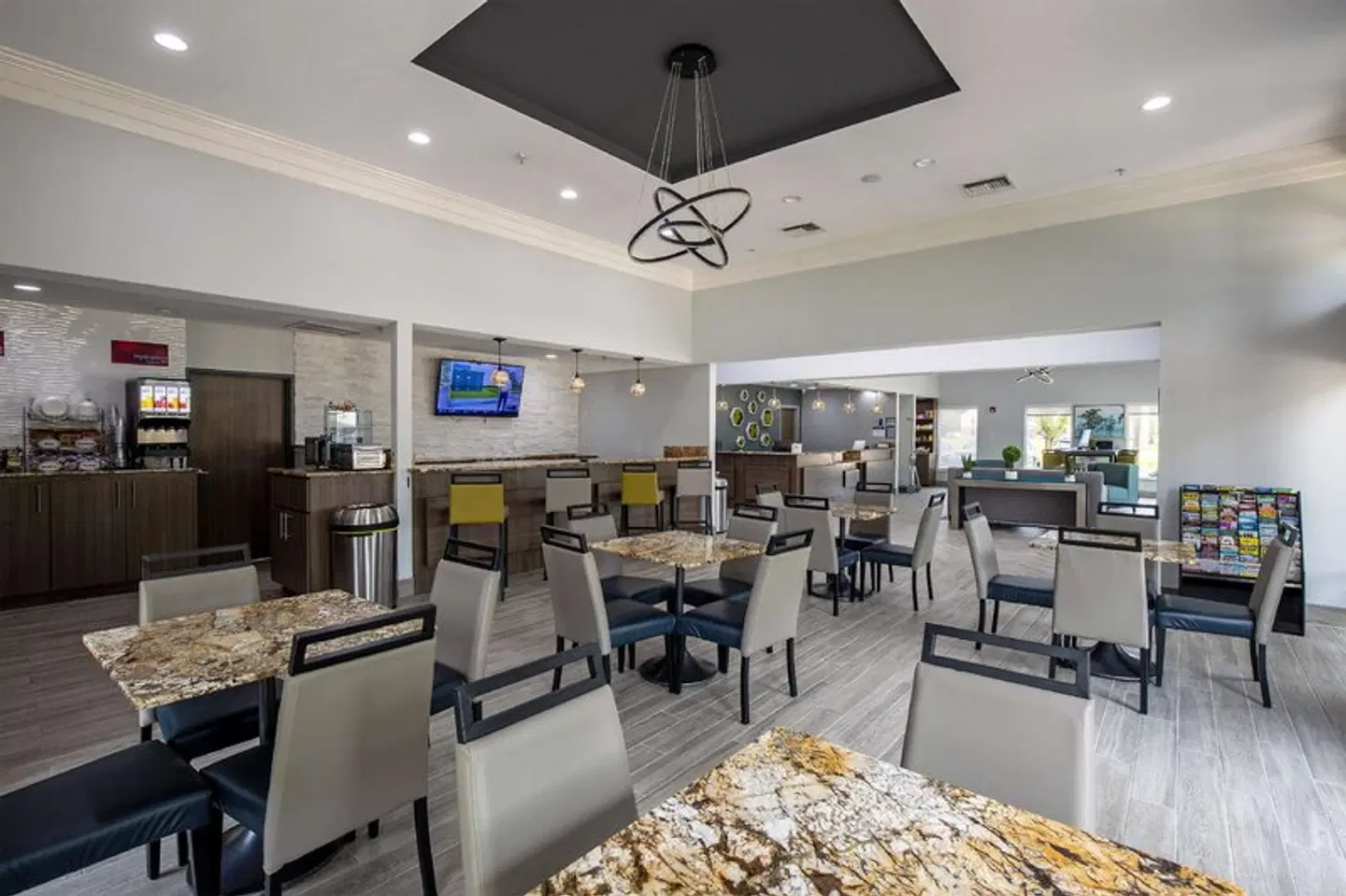 Best Western Plus Vermilion River Inn & Suites Restaurant