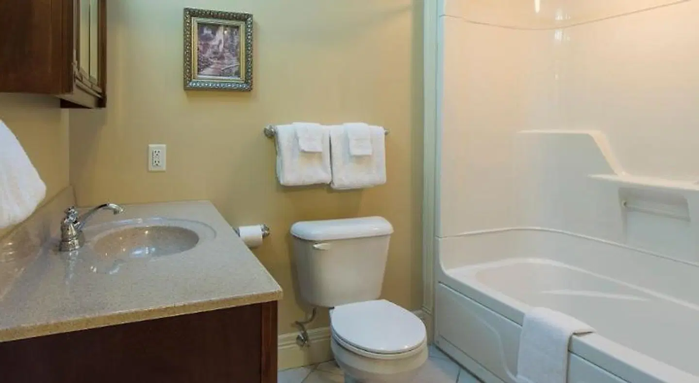 Chipman Hill Suites - Union Street Badezimmer
