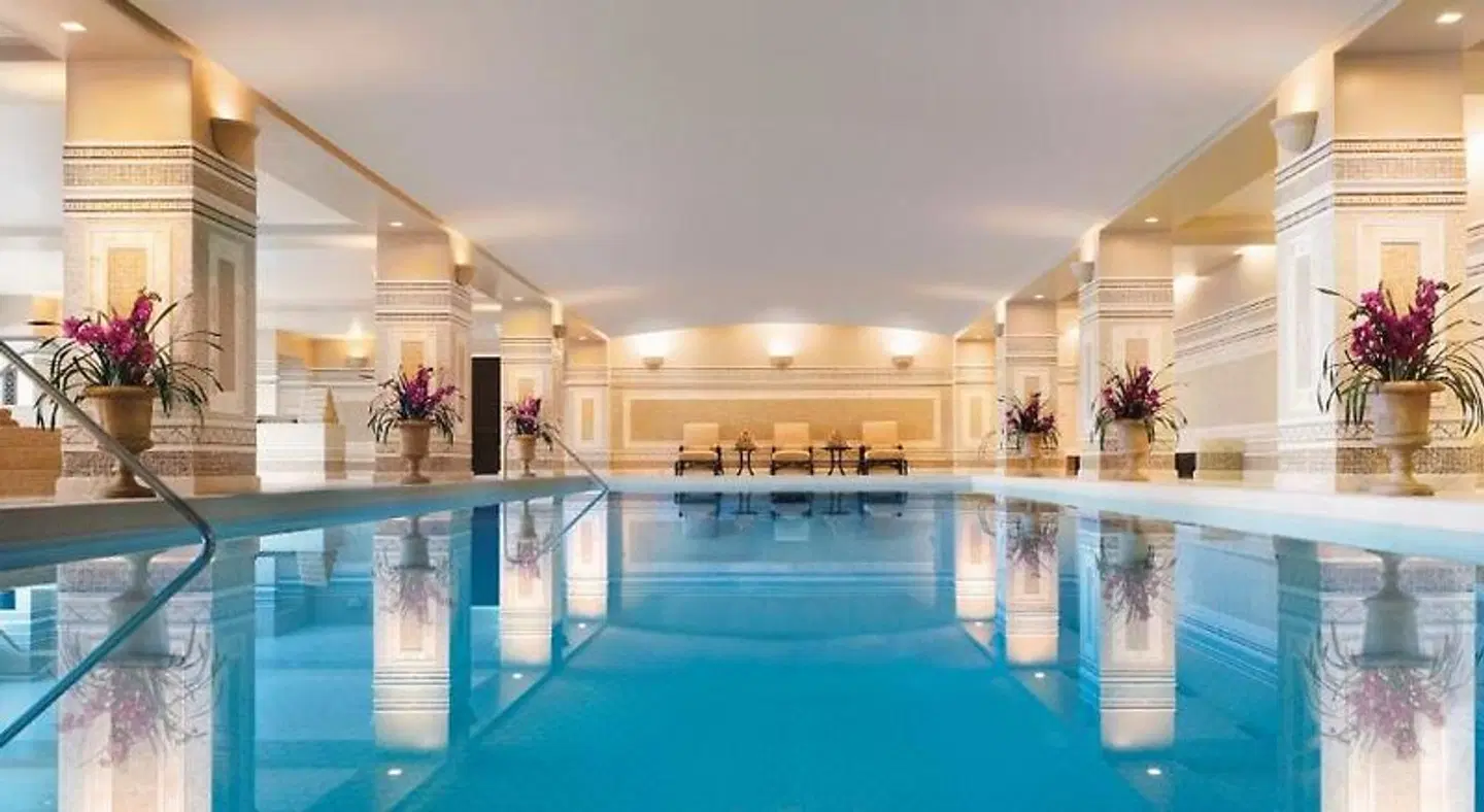 Montage Deer Valley Hallenbad