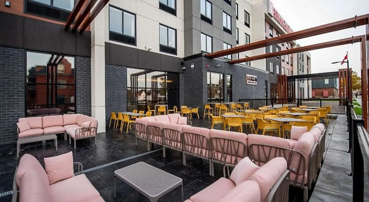 Hilton Garden Inn Moncton Downtown Terrasse