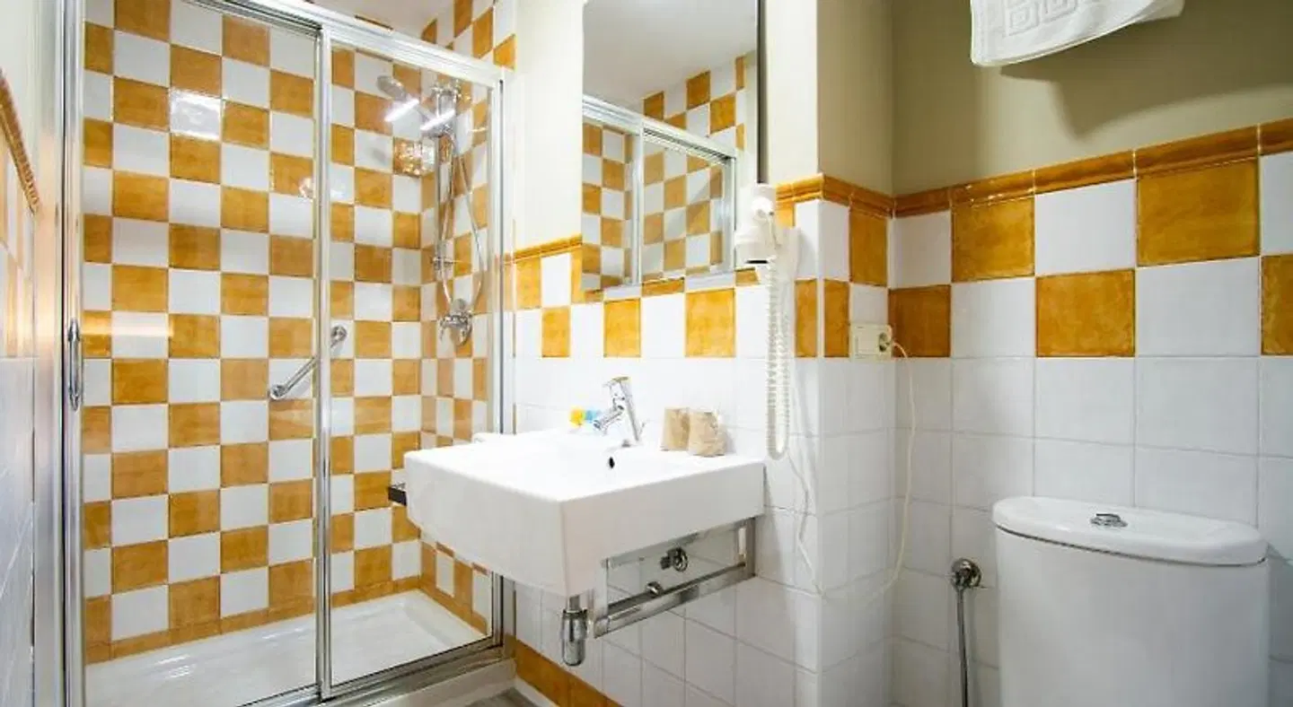 Hostal Alameda Badezimmer