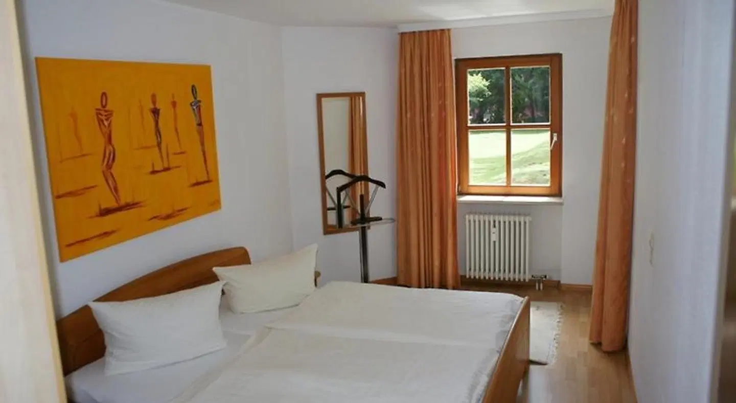 Am Park ROOM_EXAMPLE