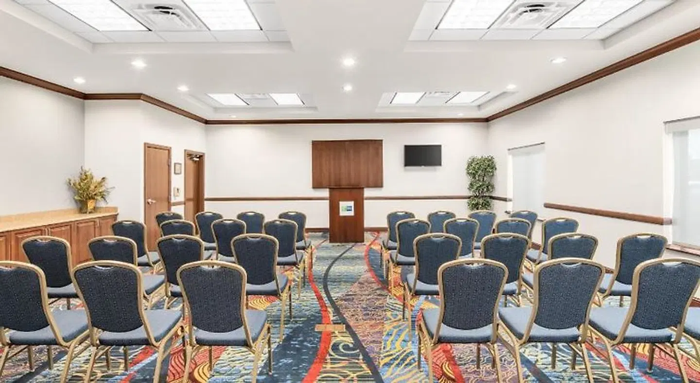 Holiday Inn Express & Suites Wilmington-Newark by IHG Konferenz