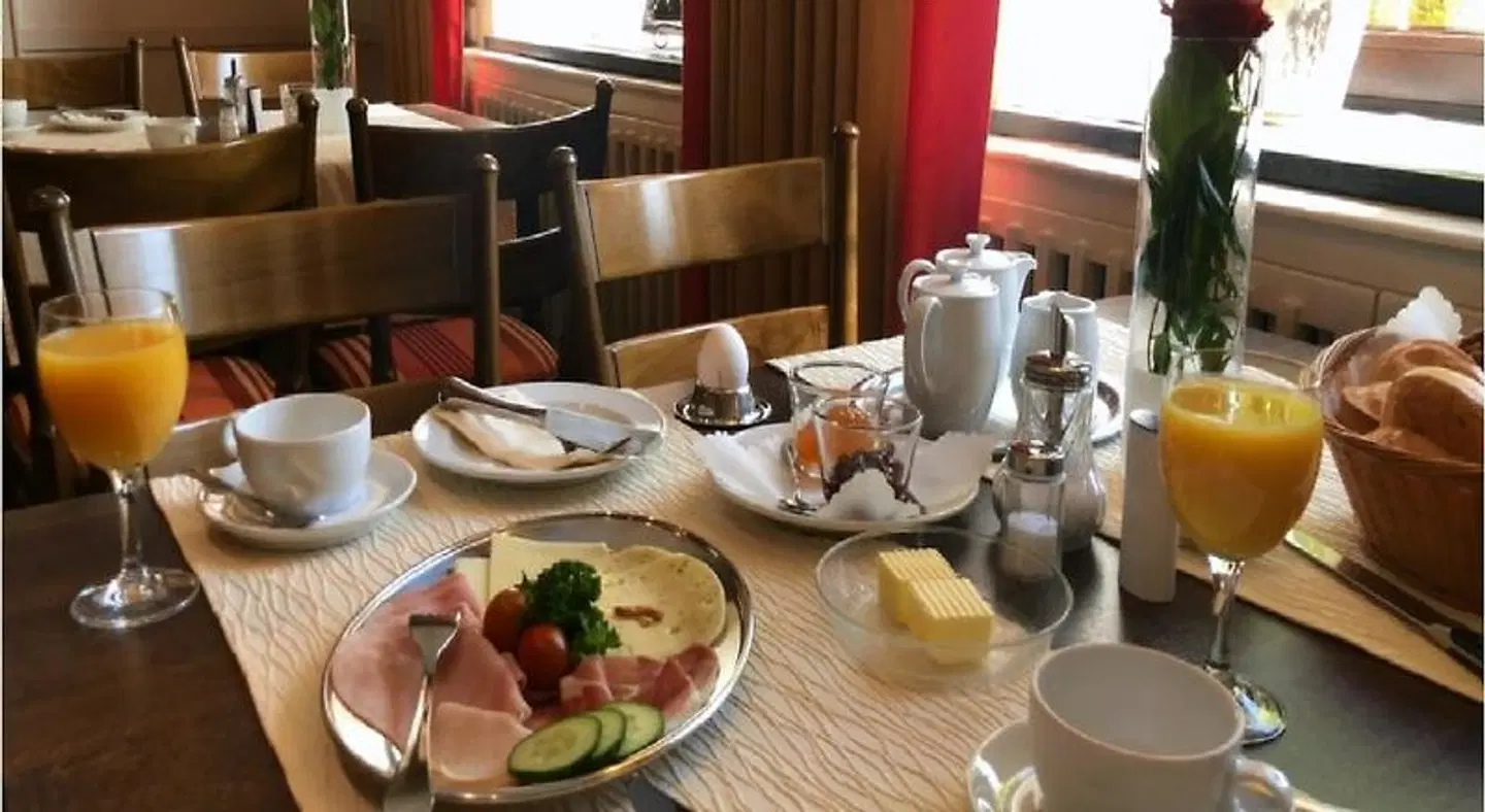 van Lendt Restaurant