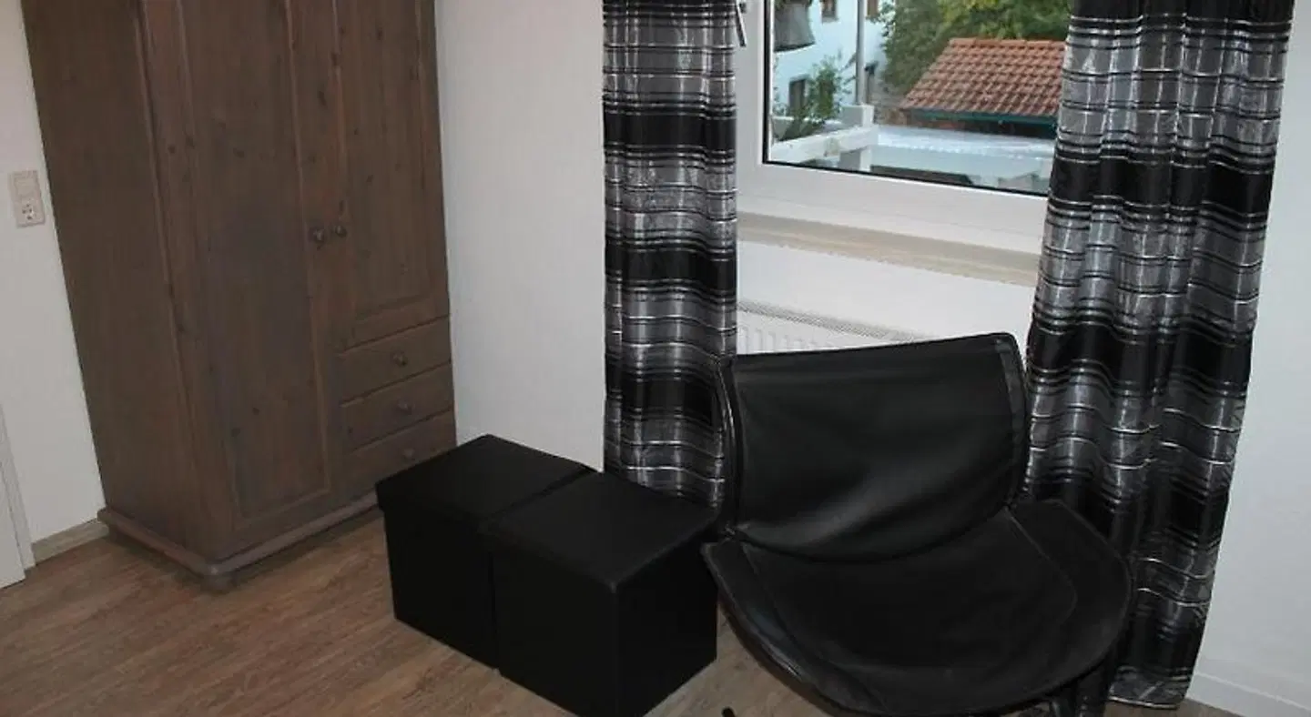 Goldenes Kreuz ROOM_EXAMPLE