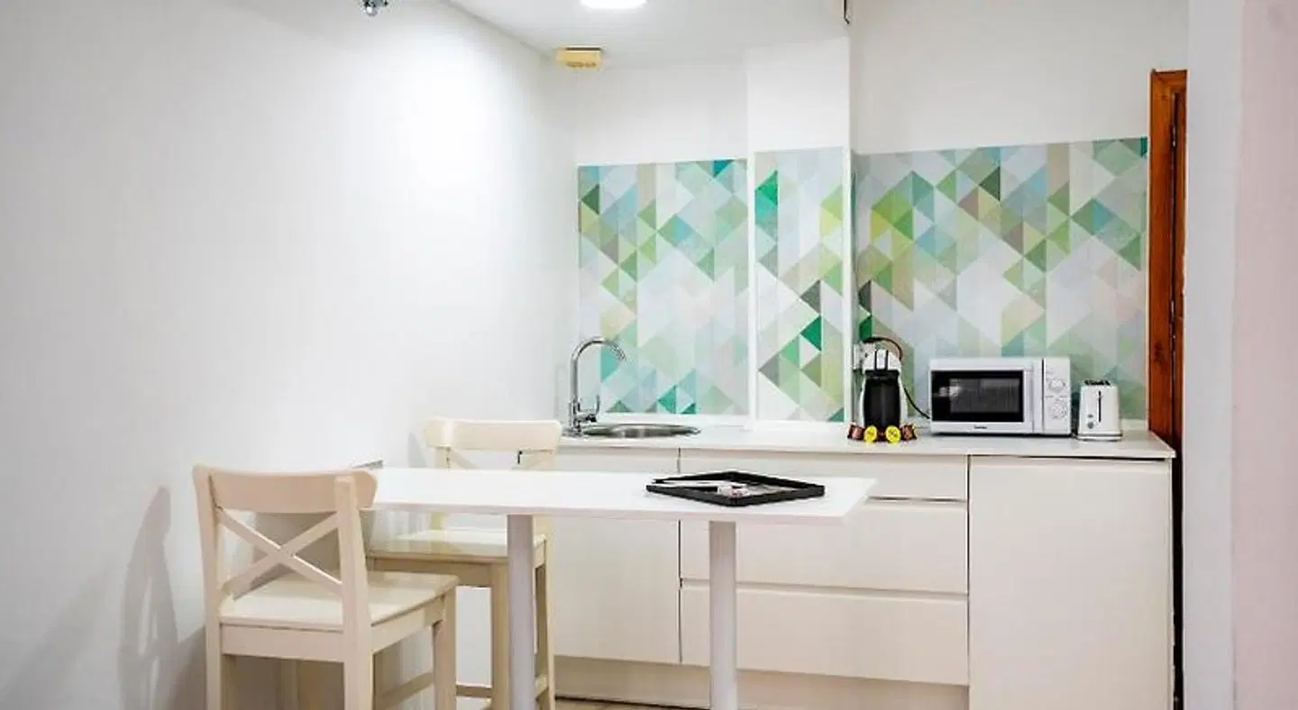 Hostal Plaza de Italia ROOM_EXAMPLE