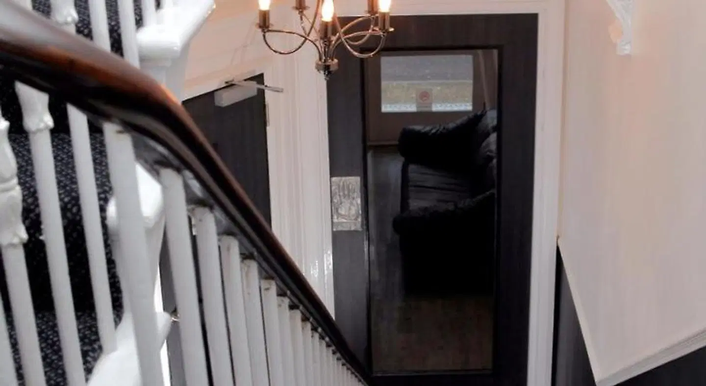 The Omega Hotel ROOM_EXAMPLE
